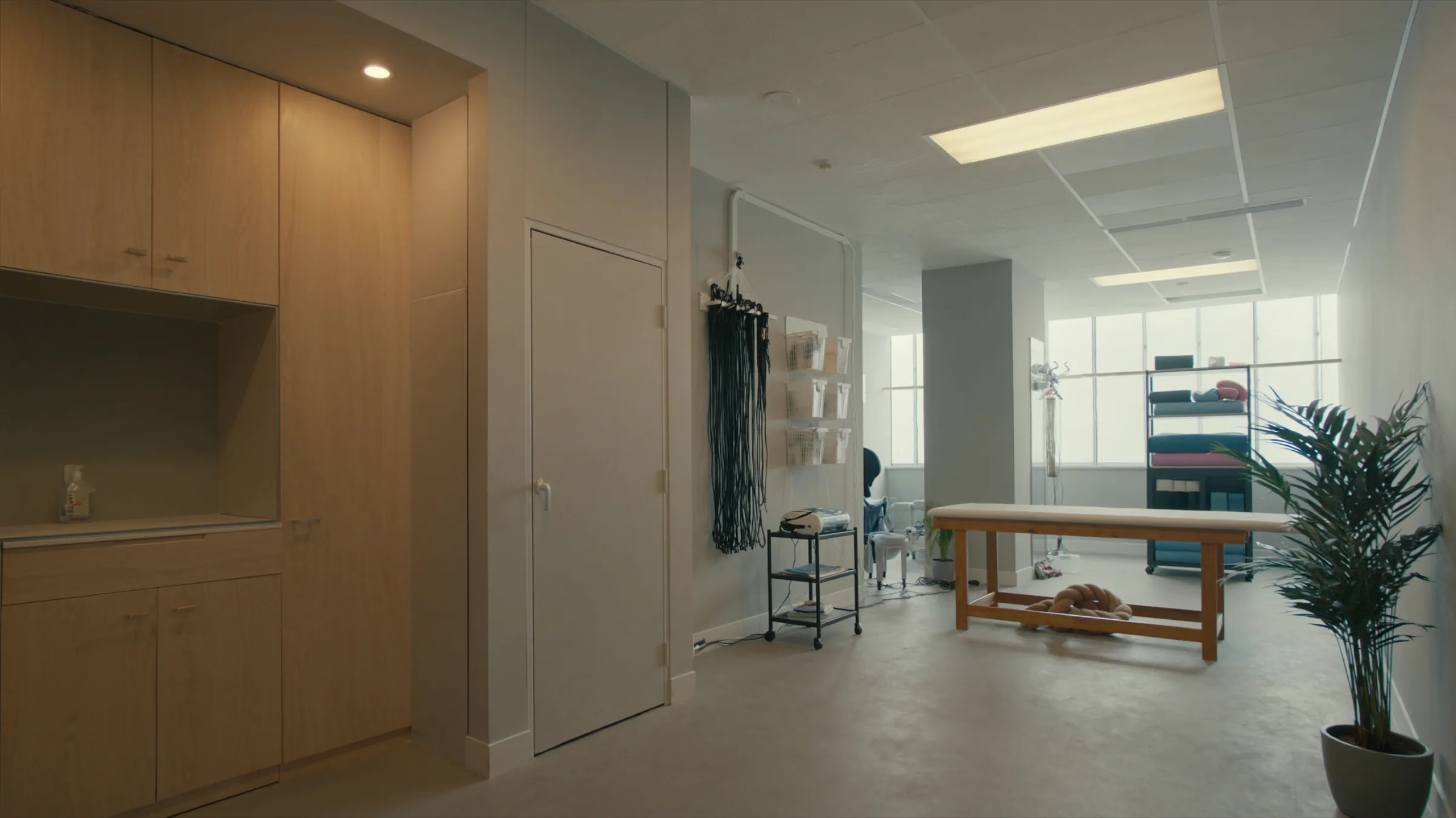 Physiotherapy marketing, physiotherapy clinic, rehab room with resistance bands and mats